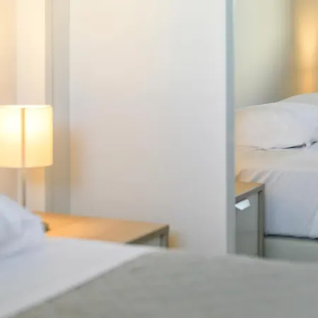 Golden Aura Appartement